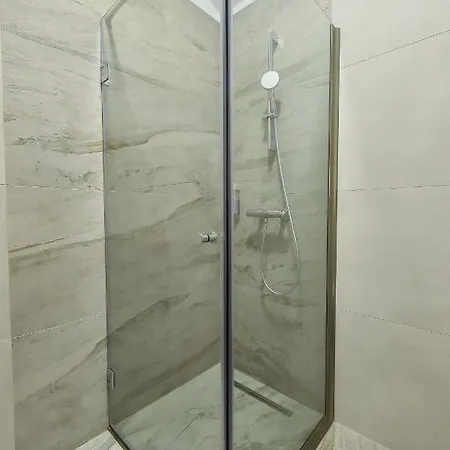 Building Stefan Hotel apartamentowy 3*