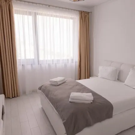 Building Stefan Năvodari