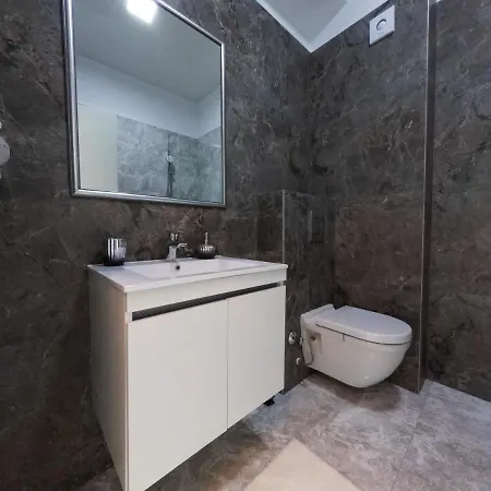 Building Stefan Năvodari