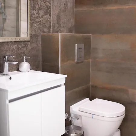 Building Stefan Năvodari